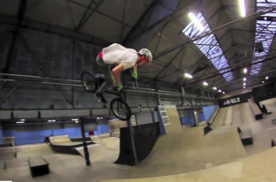 Commit BMX - Unit 23