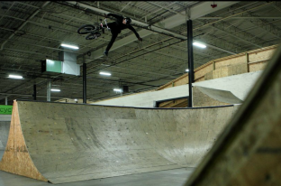 Dean Cueson At Joyride 150